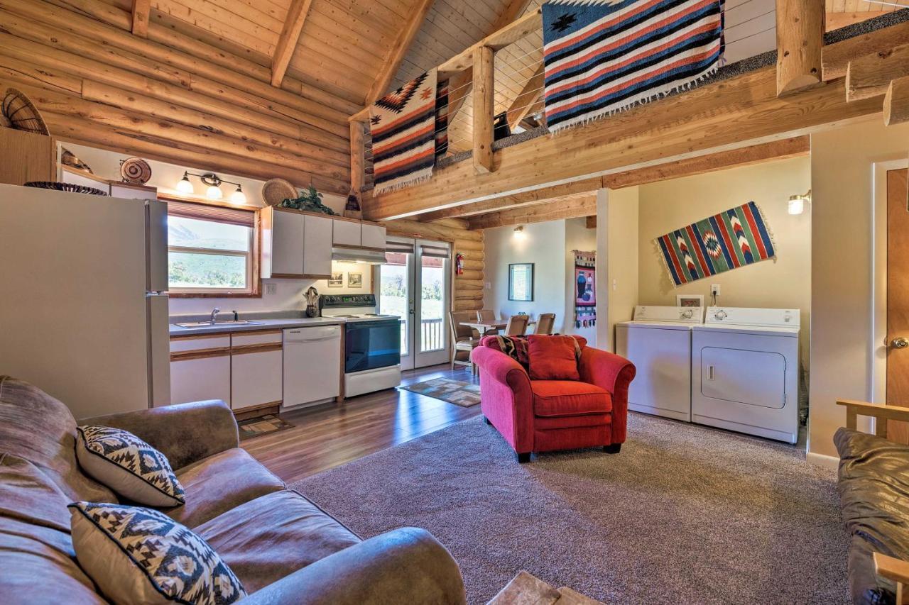 Cabin With Fire Pit, Views And Bbq 18 Mi To Moab! エクステリア 写真