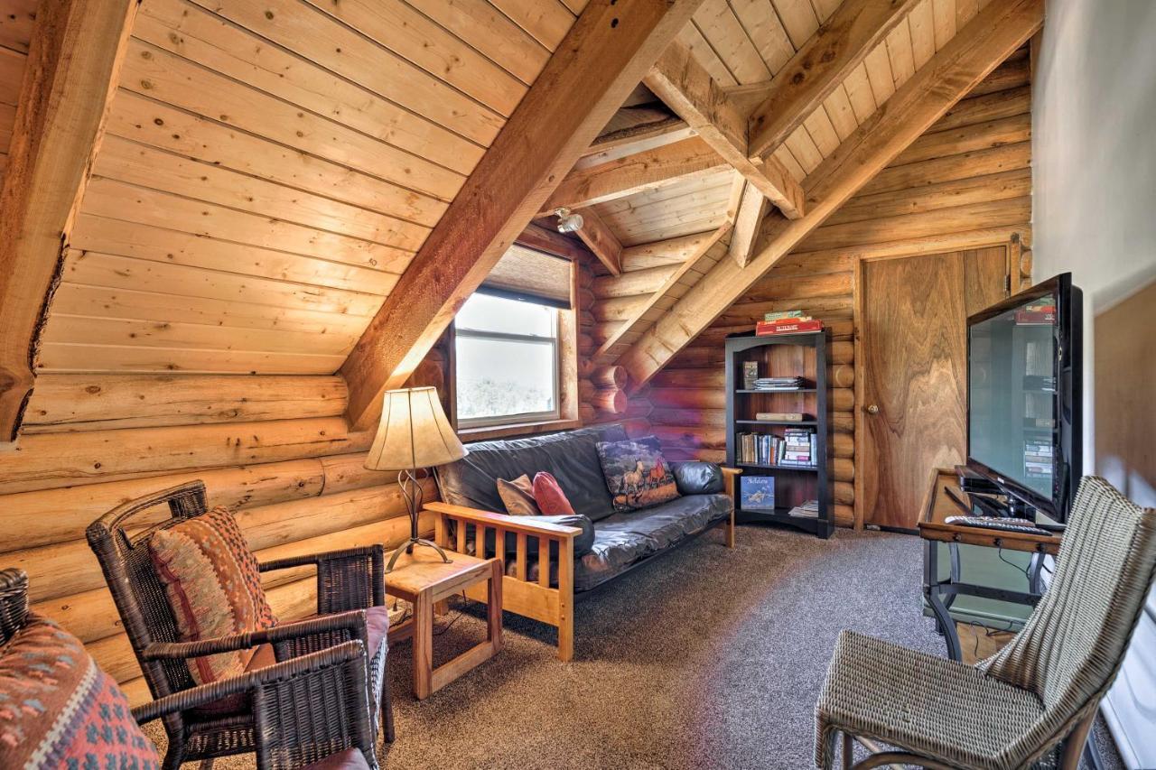 Cabin With Fire Pit, Views And Bbq 18 Mi To Moab! エクステリア 写真